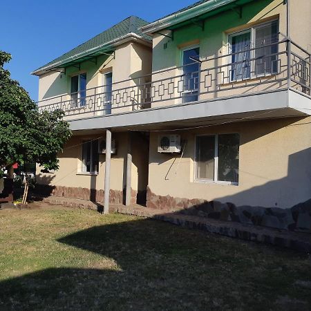 Отель Маленький Рай Zatoka Exterior foto