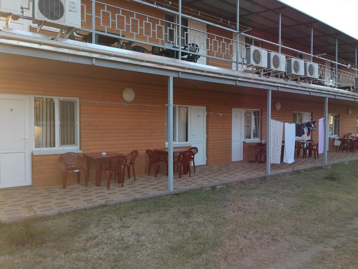 Отель Маленький Рай Zatoka Exterior foto
