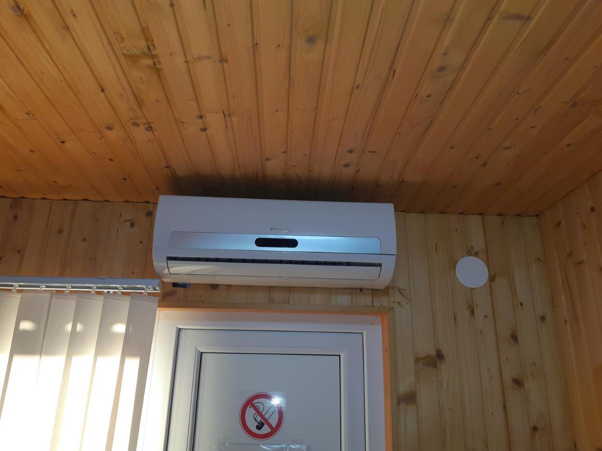 Отель Маленький Рай Zatoka Exterior foto